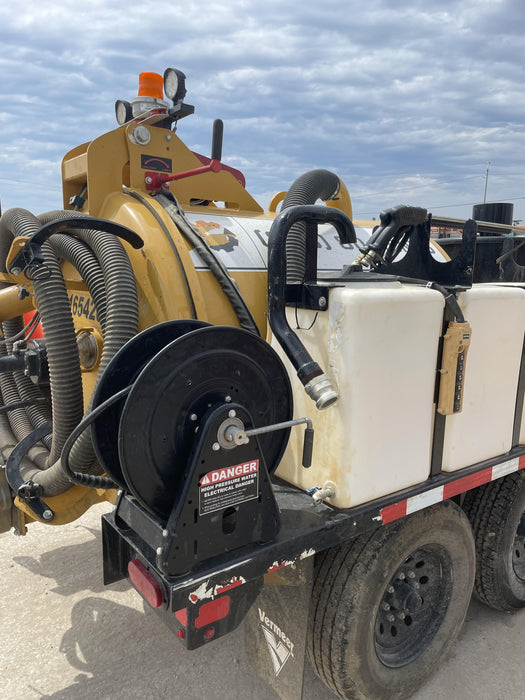 2021 VAC-TRON LP573XDT