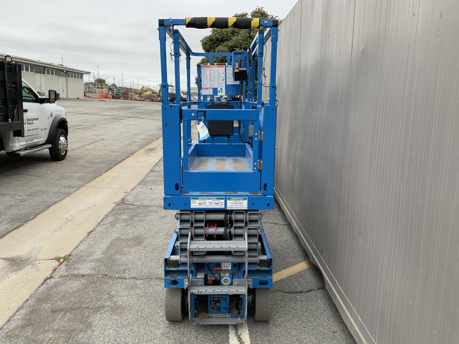 2020 Genie GS-1930 Solid Non Marking Tires, Beacon, Folding rails with half height swing gate, 800W Inverter