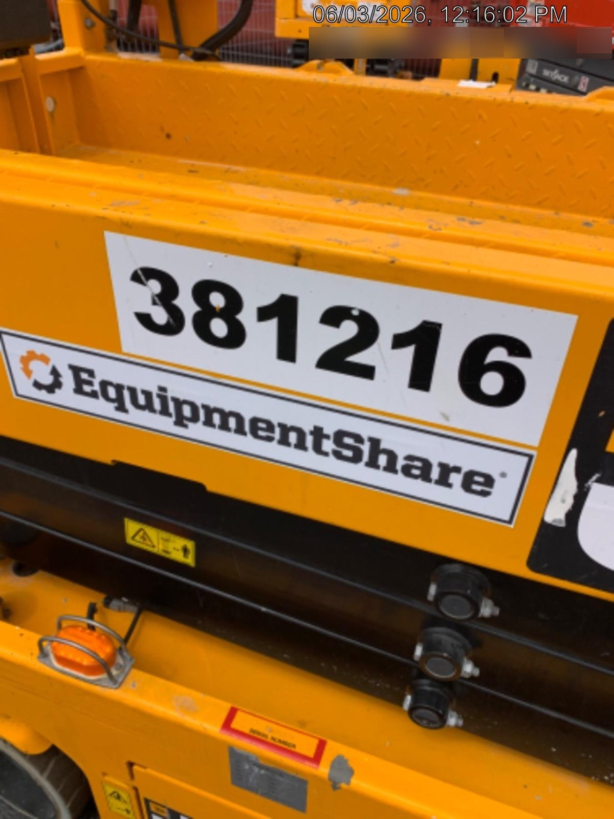 2024 JCB S1932E