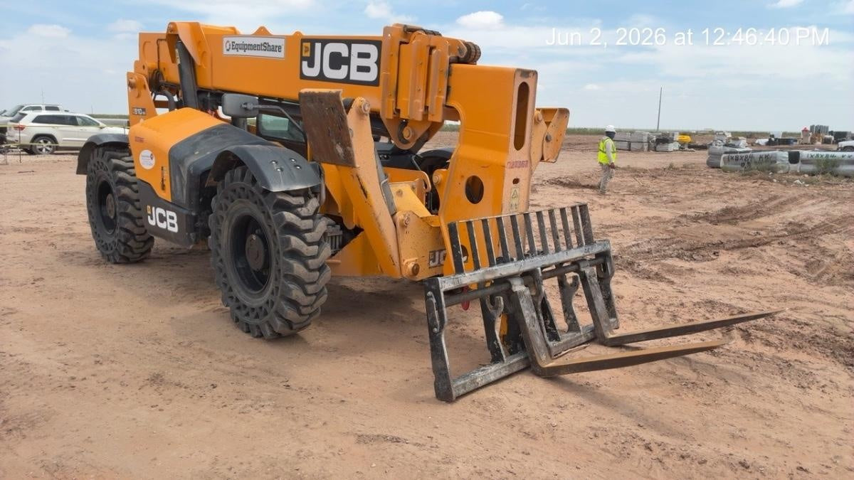 2022 JCB 510-56