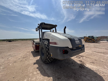 2023 DYNAPAC CA2500D