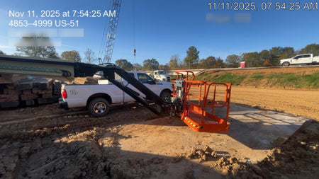 2025 JLG 660SJ