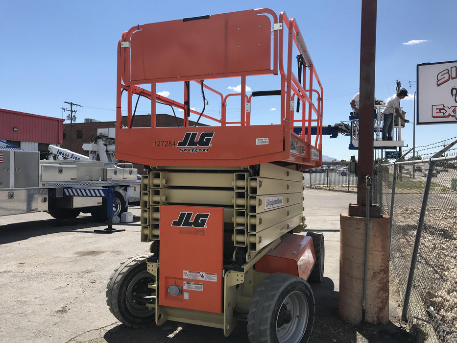2021 JLG 4069LE