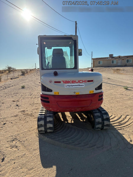2023 TAKEUCHI TB250-2CR