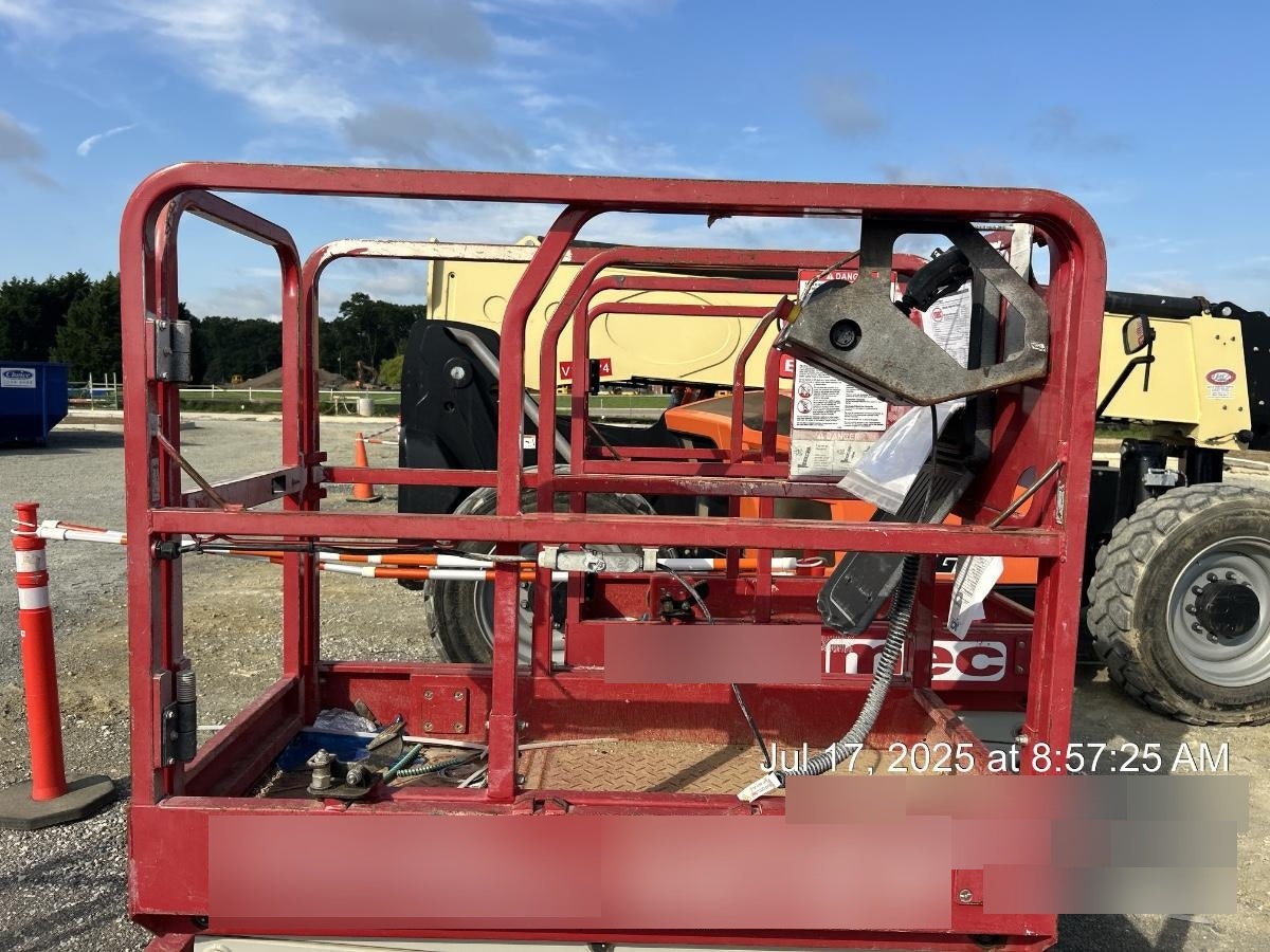 2019 MEC 1330SE Standard Options