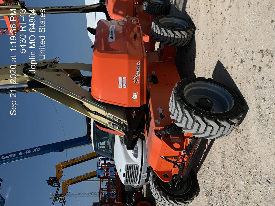 2020 JLG 660SJ