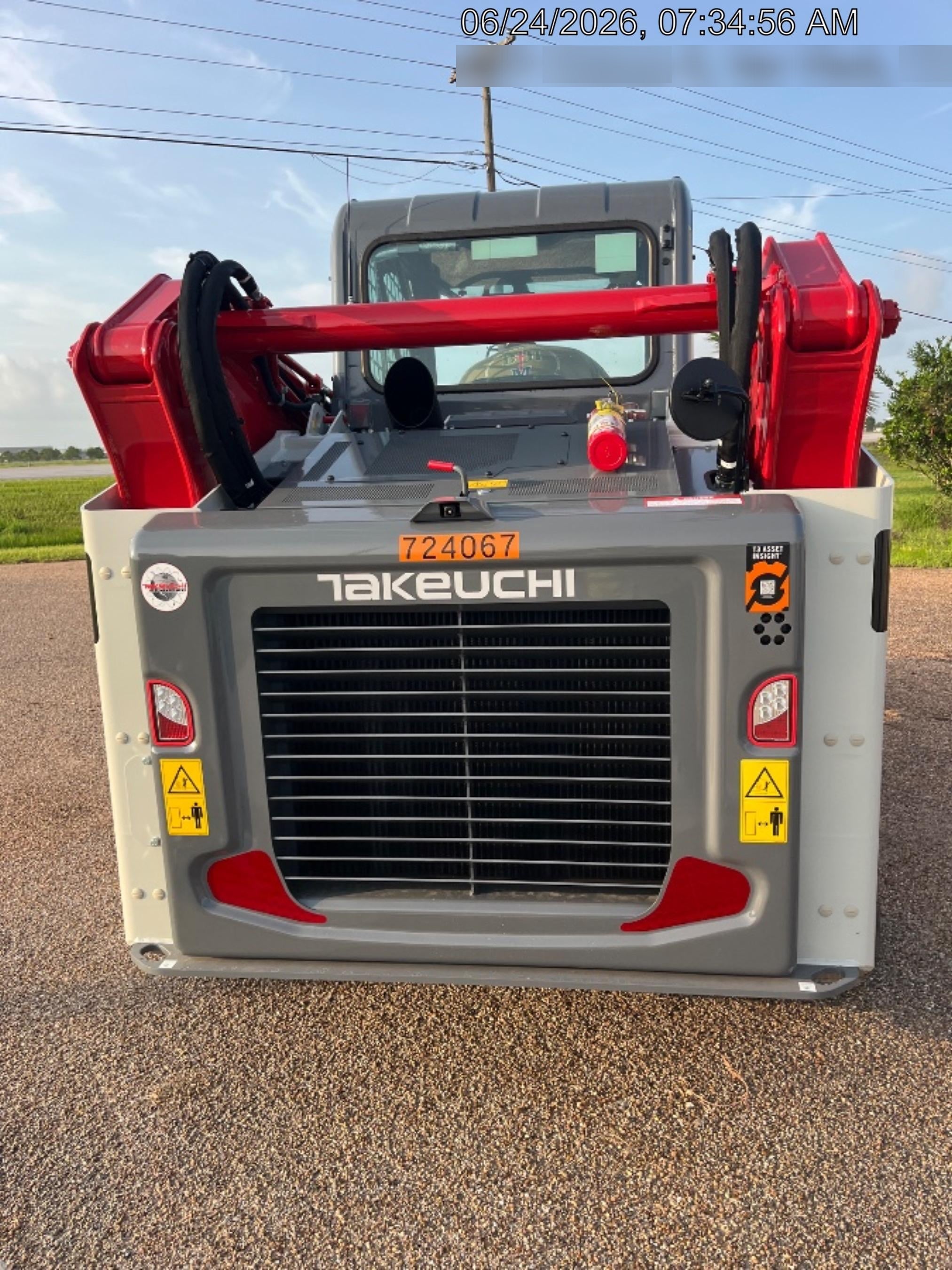 2026 TAKEUCHI TL12V2-CR