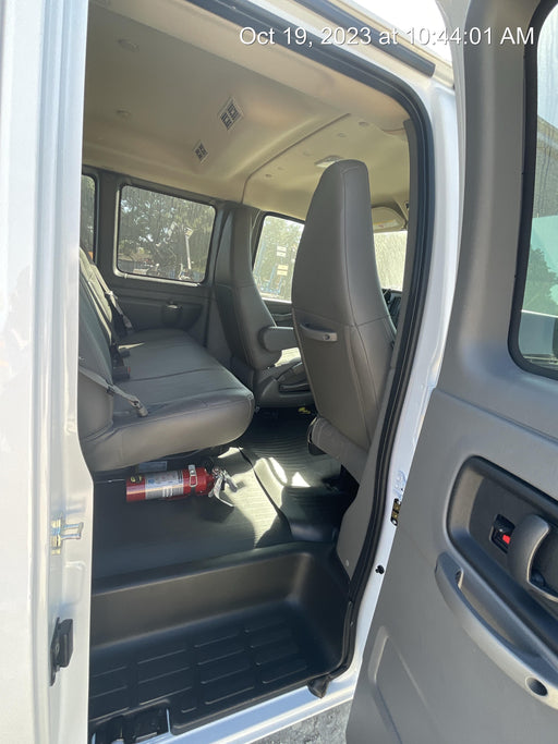 2023 CHEVROLET Express Van - Rental