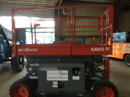 2017 SKYJACK SJ6832 RT