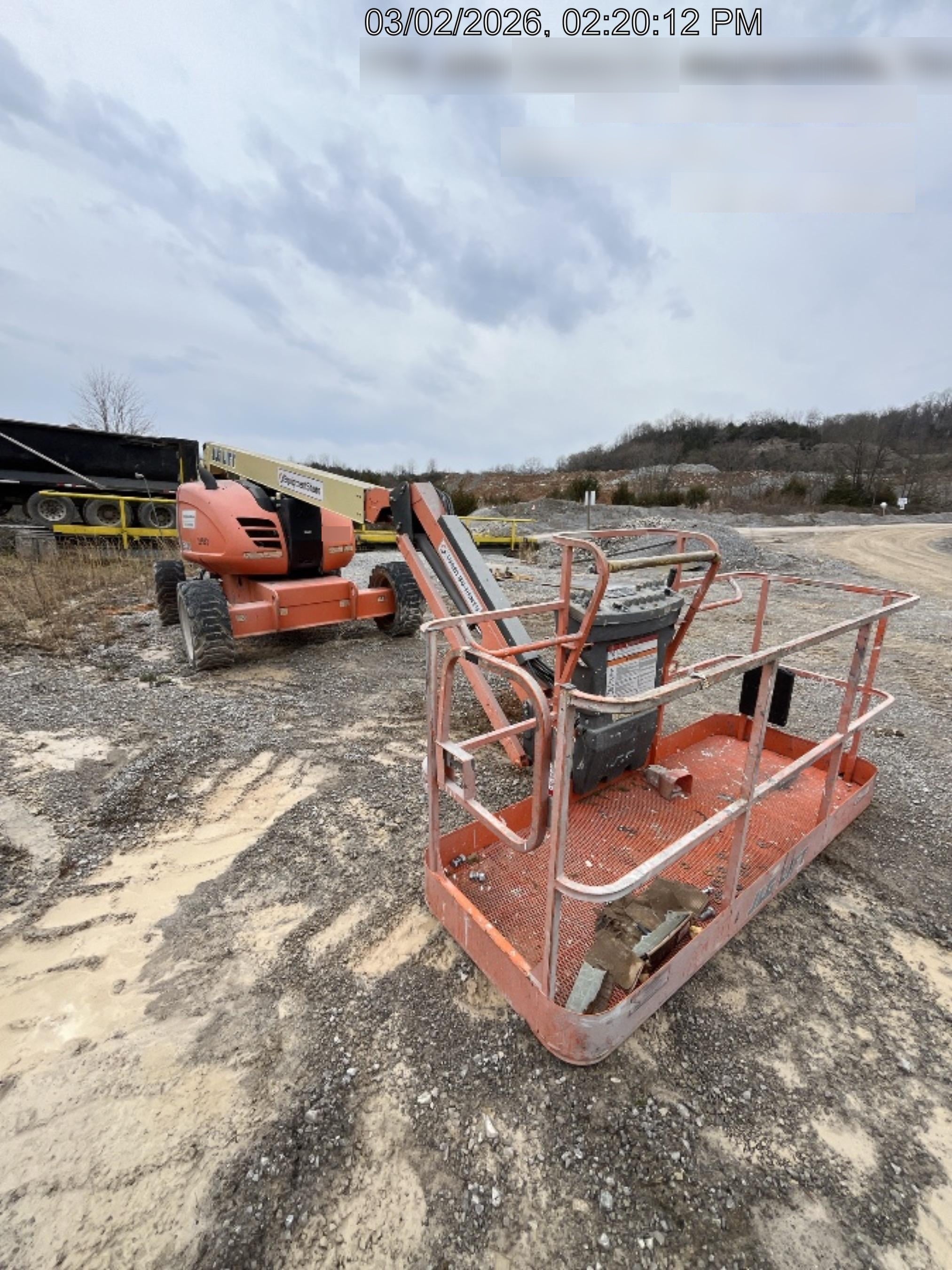 2019 JLG 600AJ