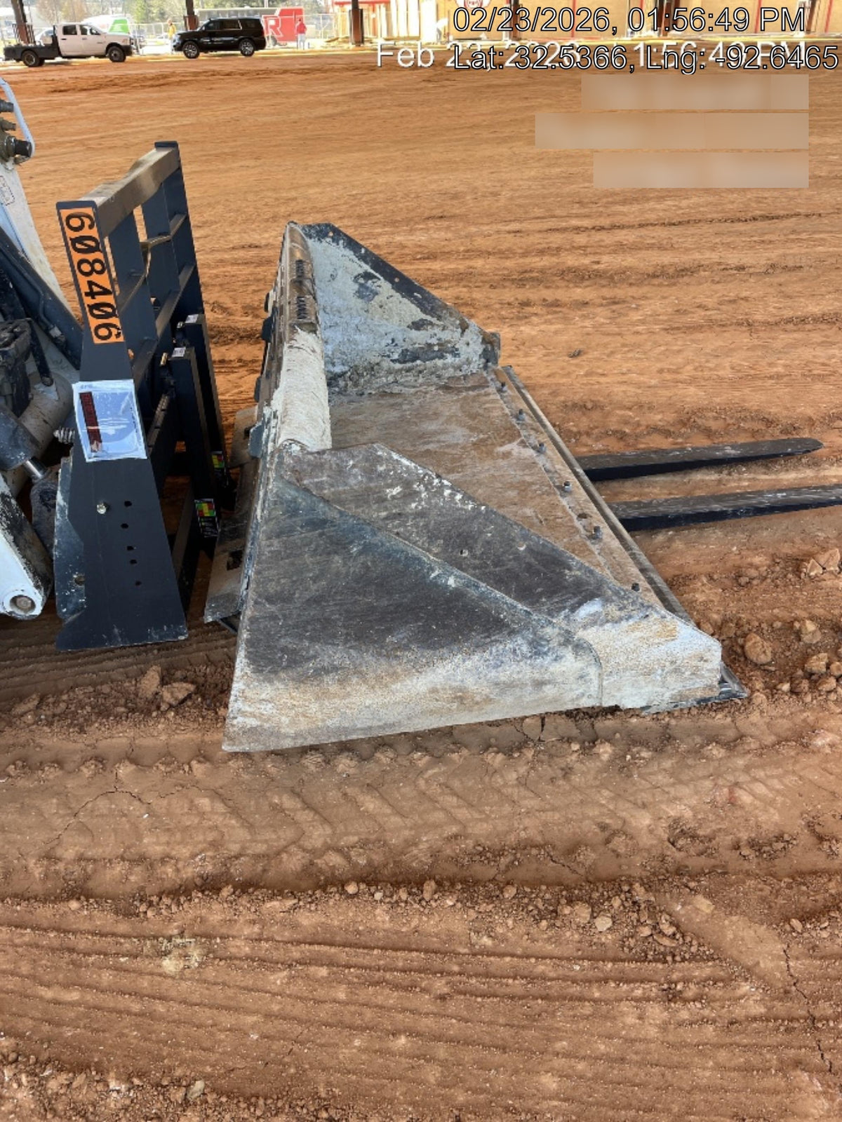 2025 ARROW MATERIAL HANDLING 72" Pallet Forks - Arrow