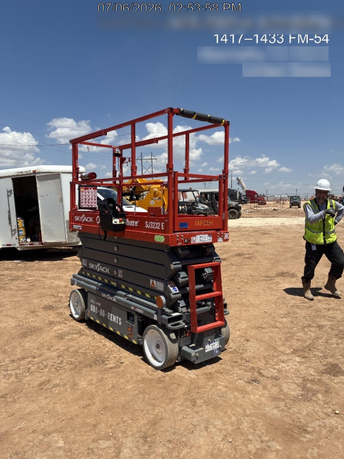 2026 SKYJACK SJ3232E