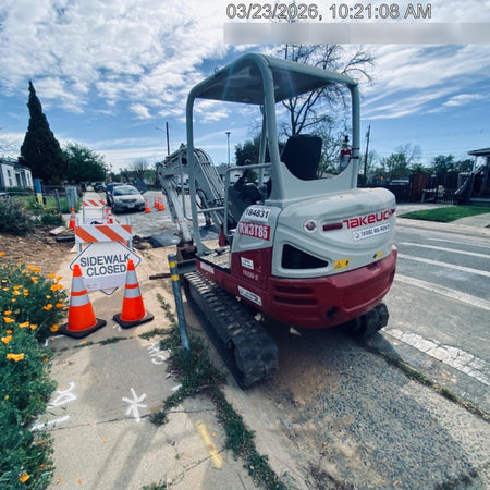 2021 TAKEUCHI TB235-2R