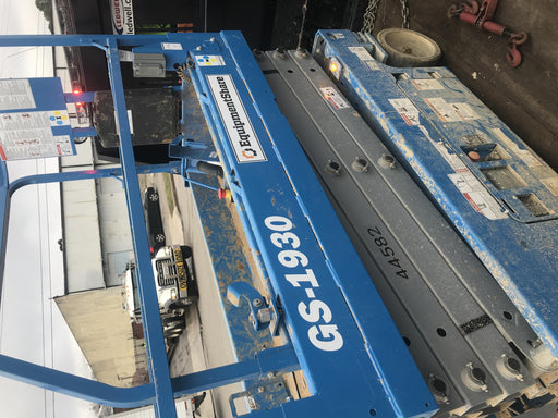2019 Genie GS-1930 Fixed rails with chain Entry