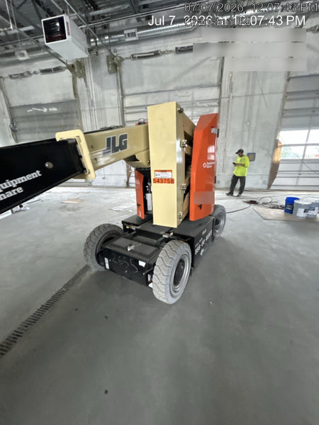 2025 JLG E300AJP