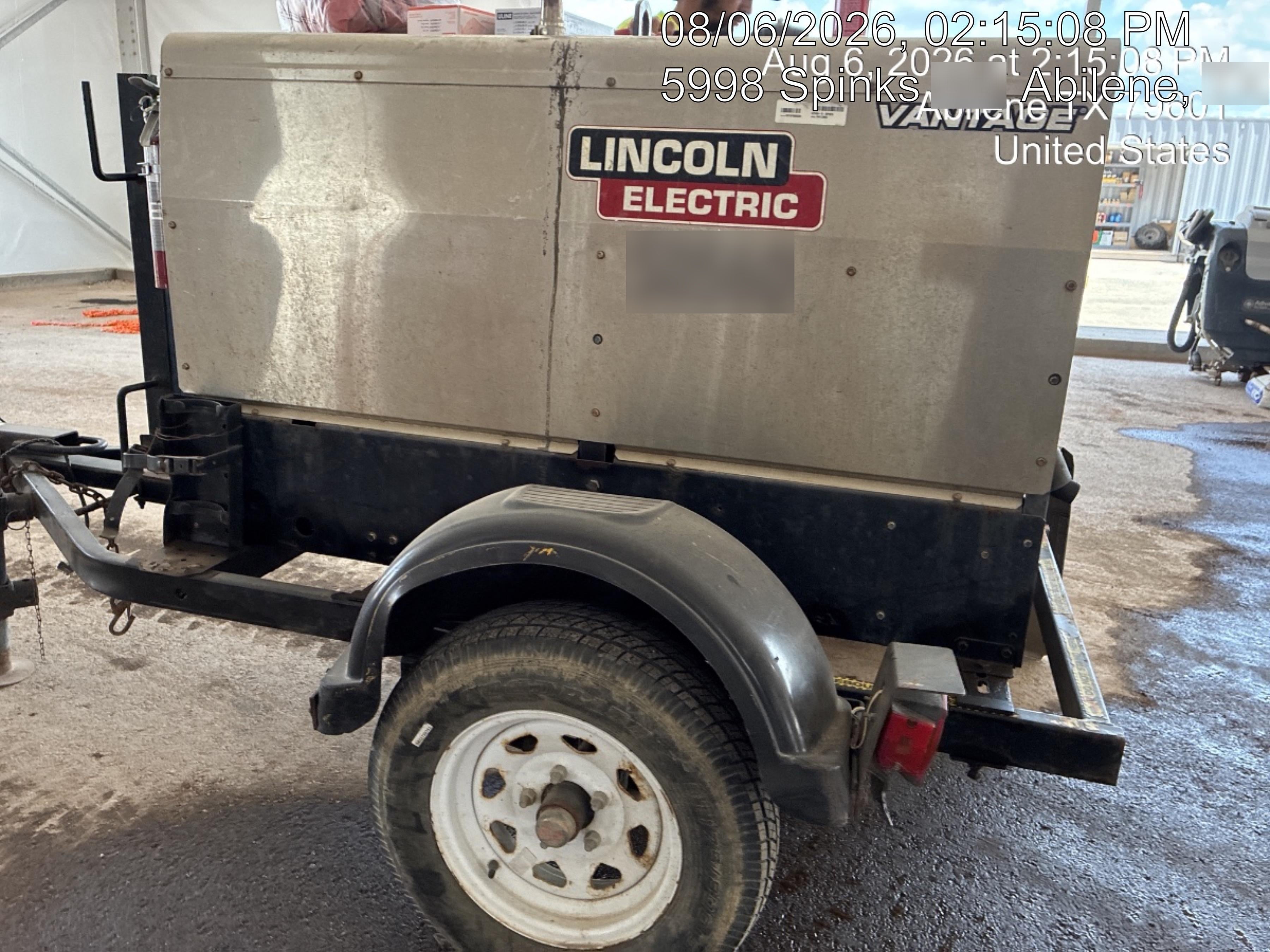 2019 Lincoln Electric Vantage 322 Welder Ready-Pak 3, Two wheel trailer, Fender and Light kit, Cable Rack