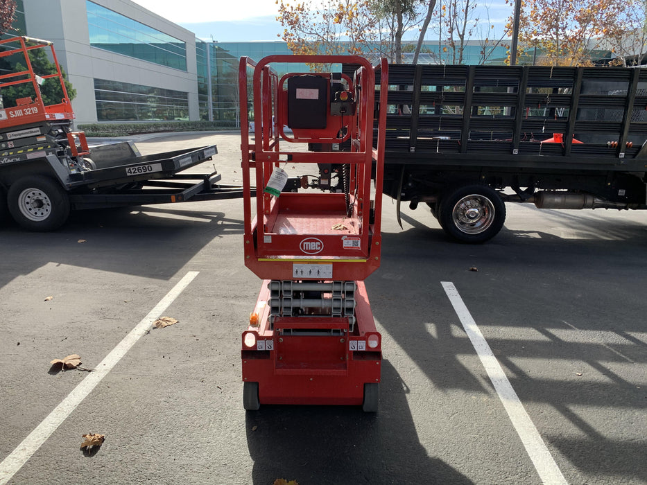 2020 MEC 1330SE Solid NM Tires, Steel Swing out Doors, LCS, Beacon, 900W Inverter