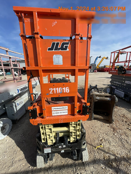 2022 JLG ES1932