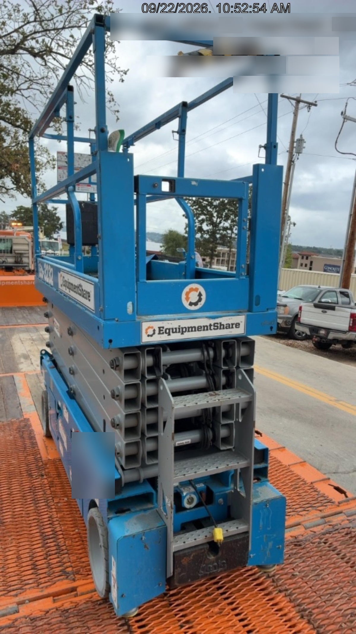 2022 GENIE GS-3232
