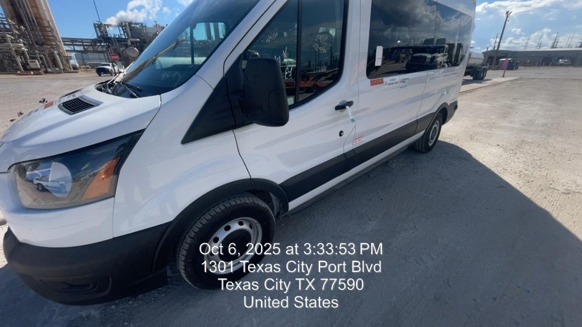 2024 FORD Transit 350 Rental