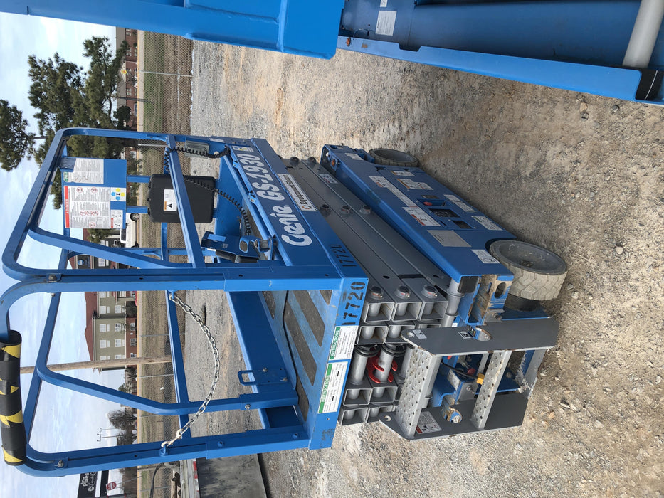 2018 GENIE GS-1930