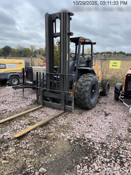 2022 CASE 588H