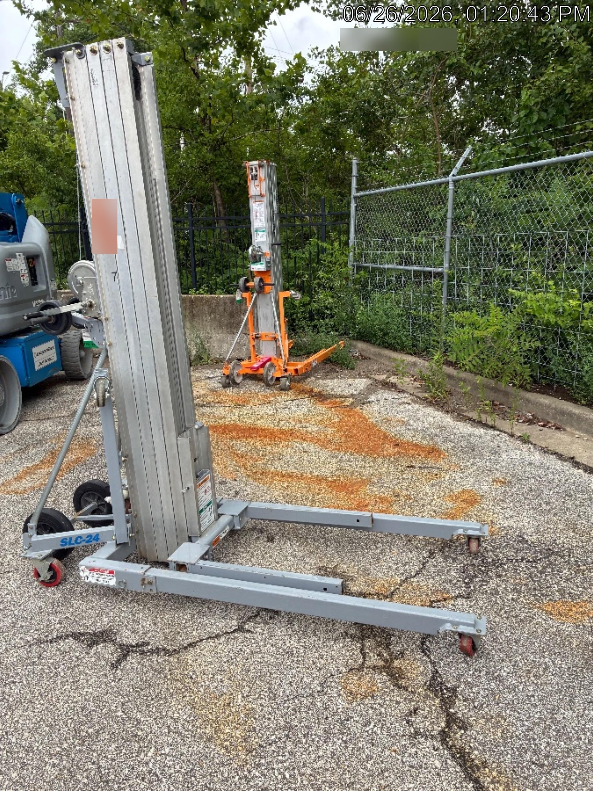 2020 GENIE SLC-24