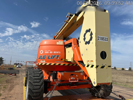 2022 JLG 600AJ