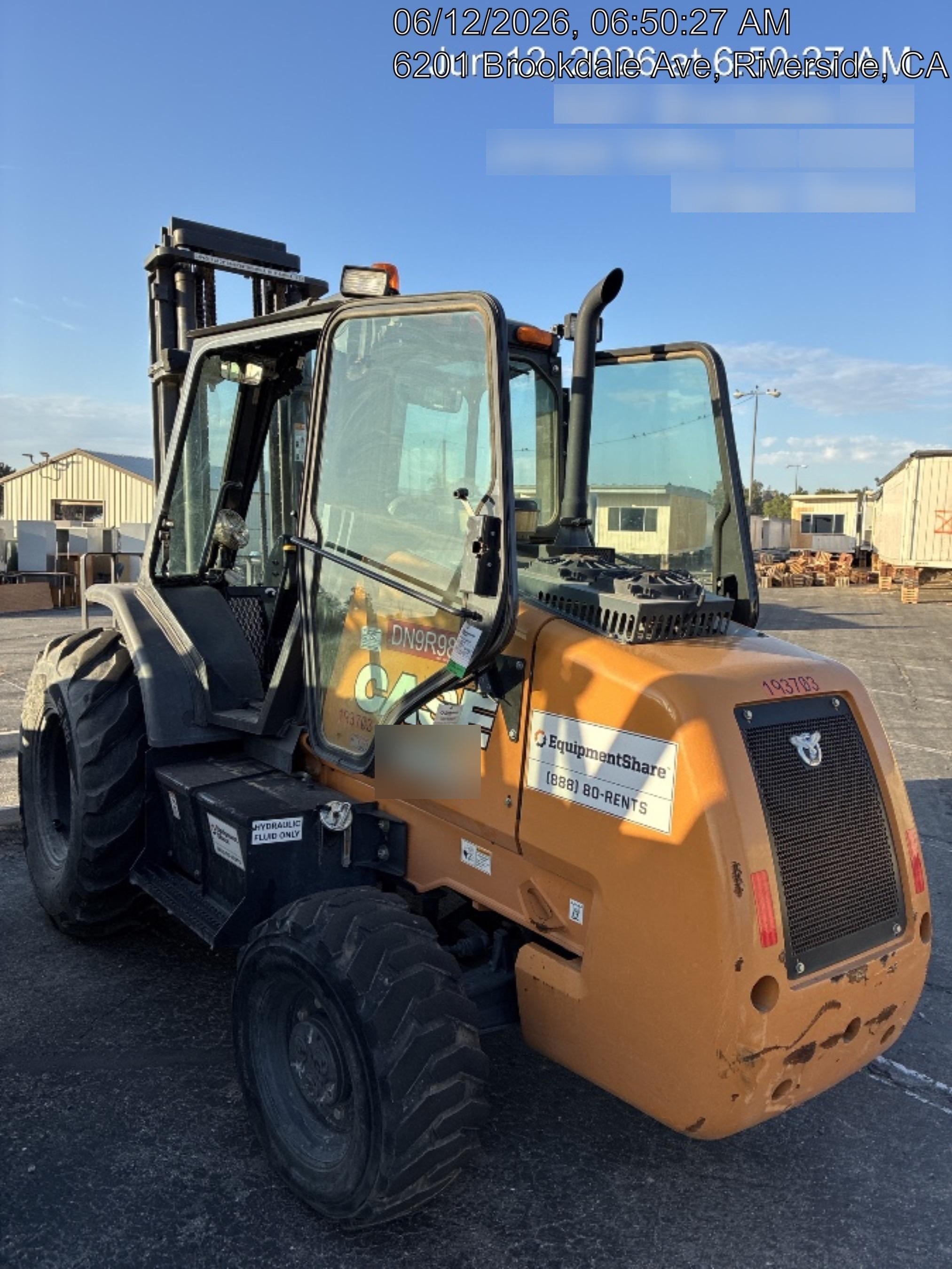 2021 CASE 588H