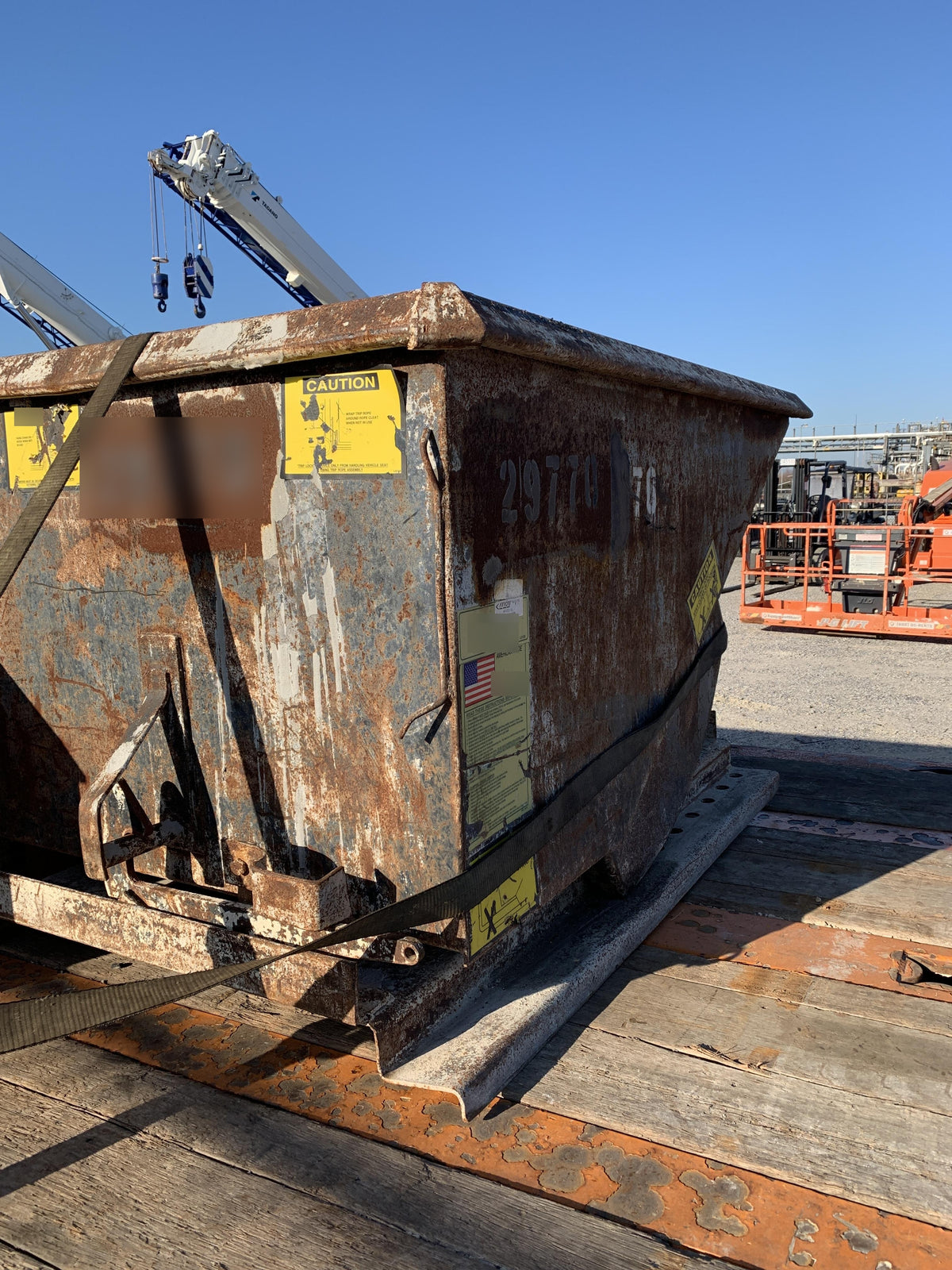 2019 ARROW MATERIAL HANDLING Dump Hopper, 1 cu yd - Arrow