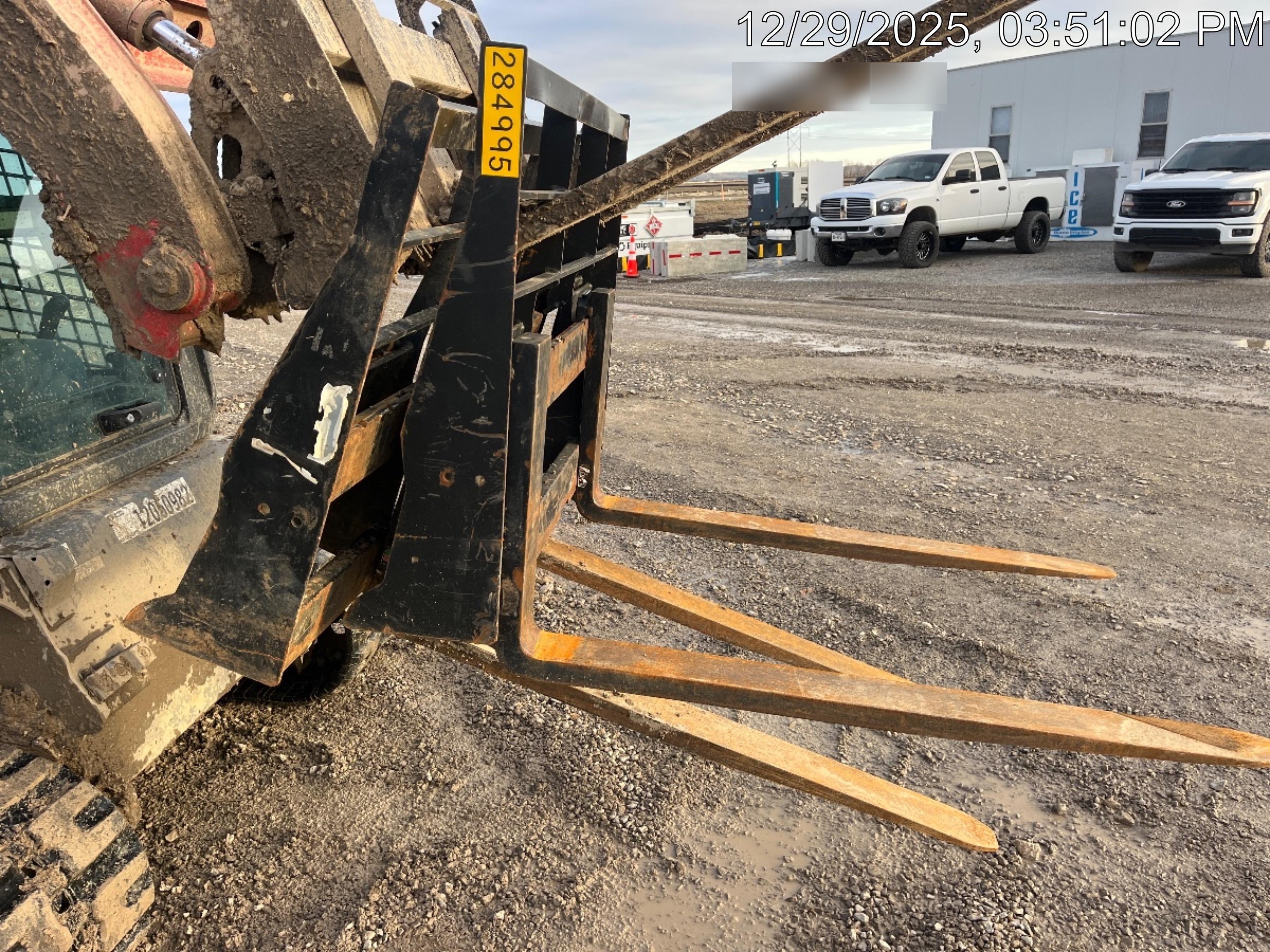 2022 ARROW MATERIAL HANDLING 48" Pallet Forks - Arrow