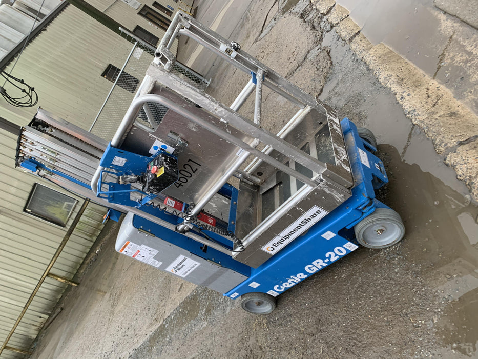 2019 GENIE GR-20