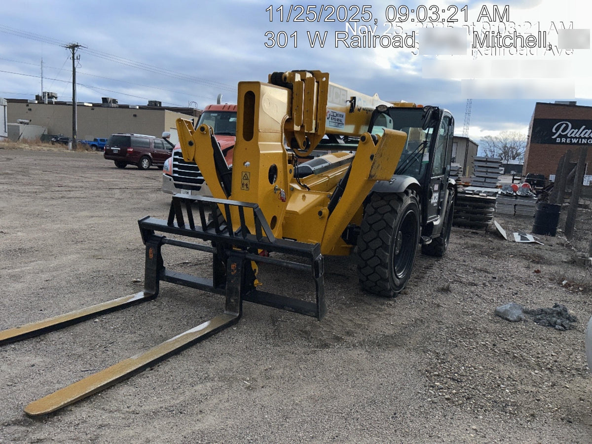 2025 JCB 512-56