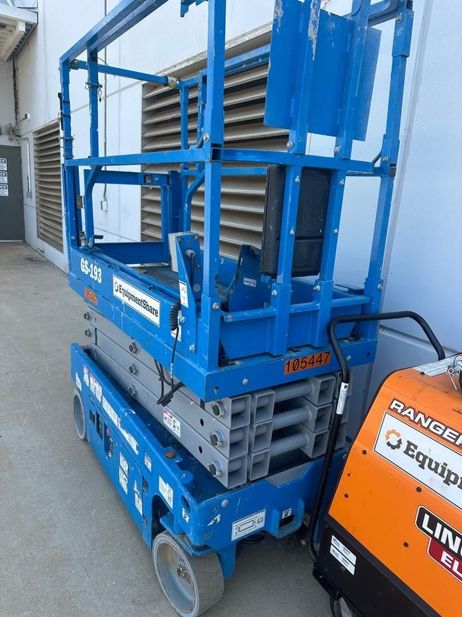 2020 Genie GS-1930 Solid Non Marking Tires, Beacon, Folding rails with half height swing gate