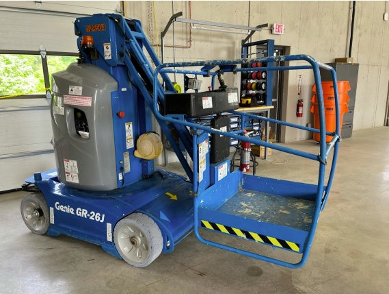 2020 GENIE GR-26J