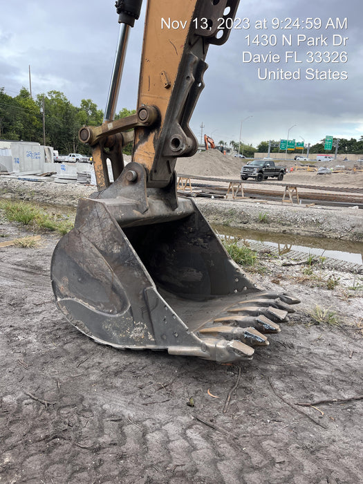 2016 CASE 60" Tooth Bucket - Case