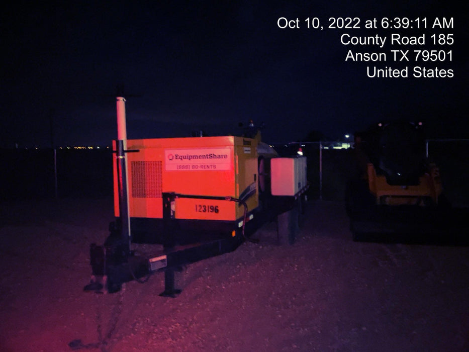 2021 Vac-Tron LP573XDT 500 Gallon Debris Tank w/ Hydraulic Tilt, two (2) 100 Gallon Water Tanks, Low Profile Torsion Axles (12,000 GVWR)