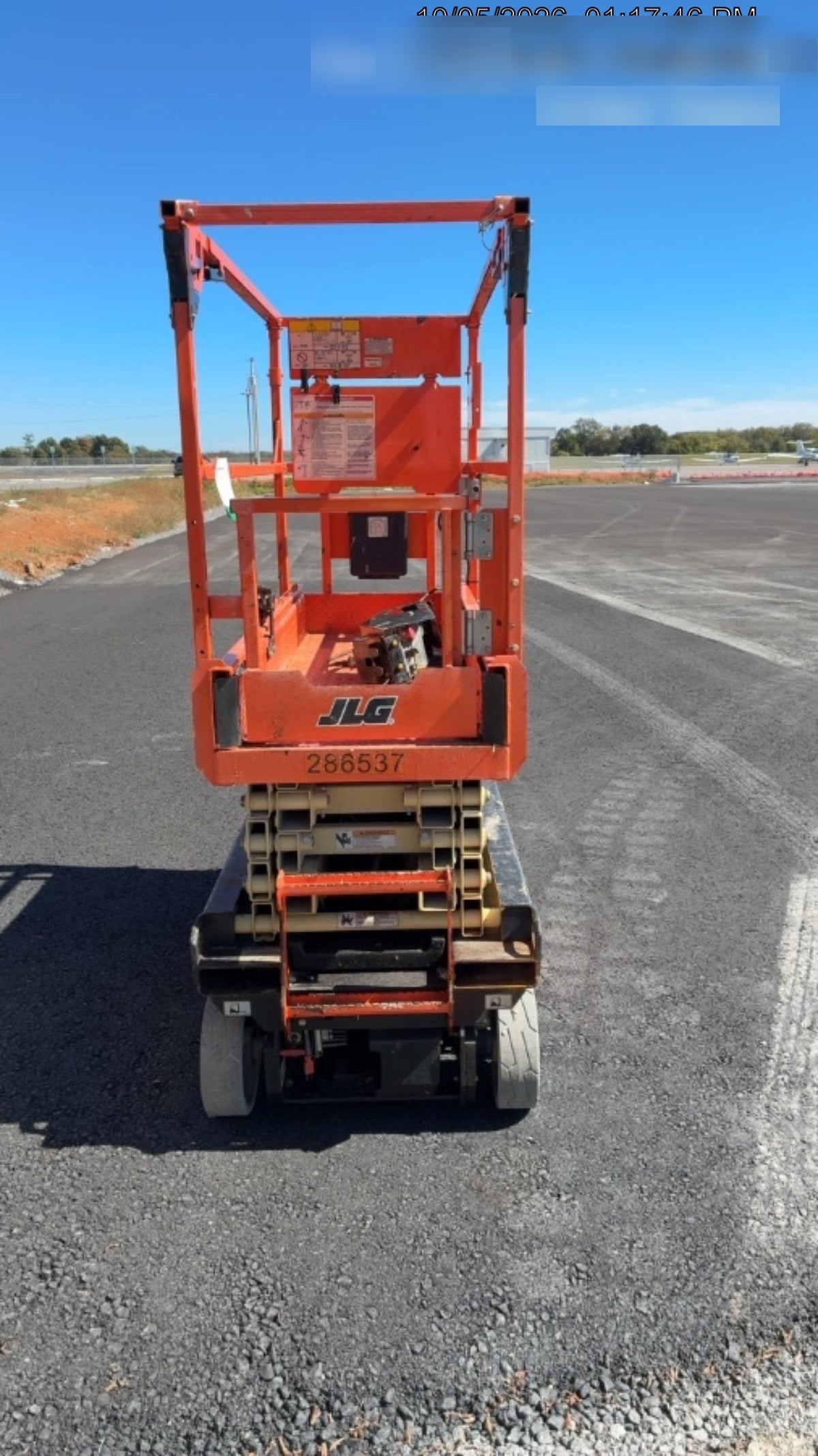 2022 JLG ES1932