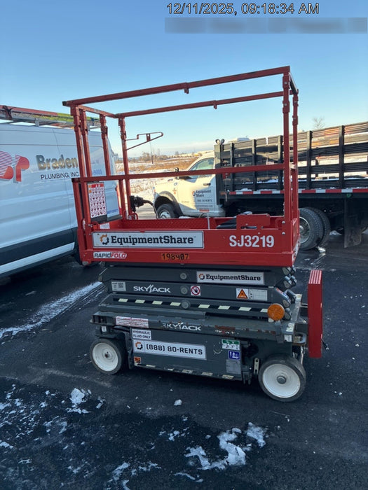 2021 SKYJACK SJ3219