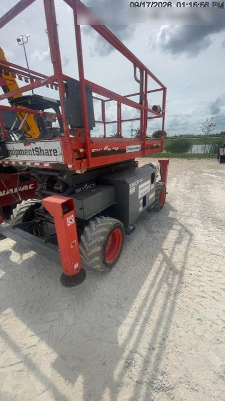 2021 SKYJACK SJ6832 RT