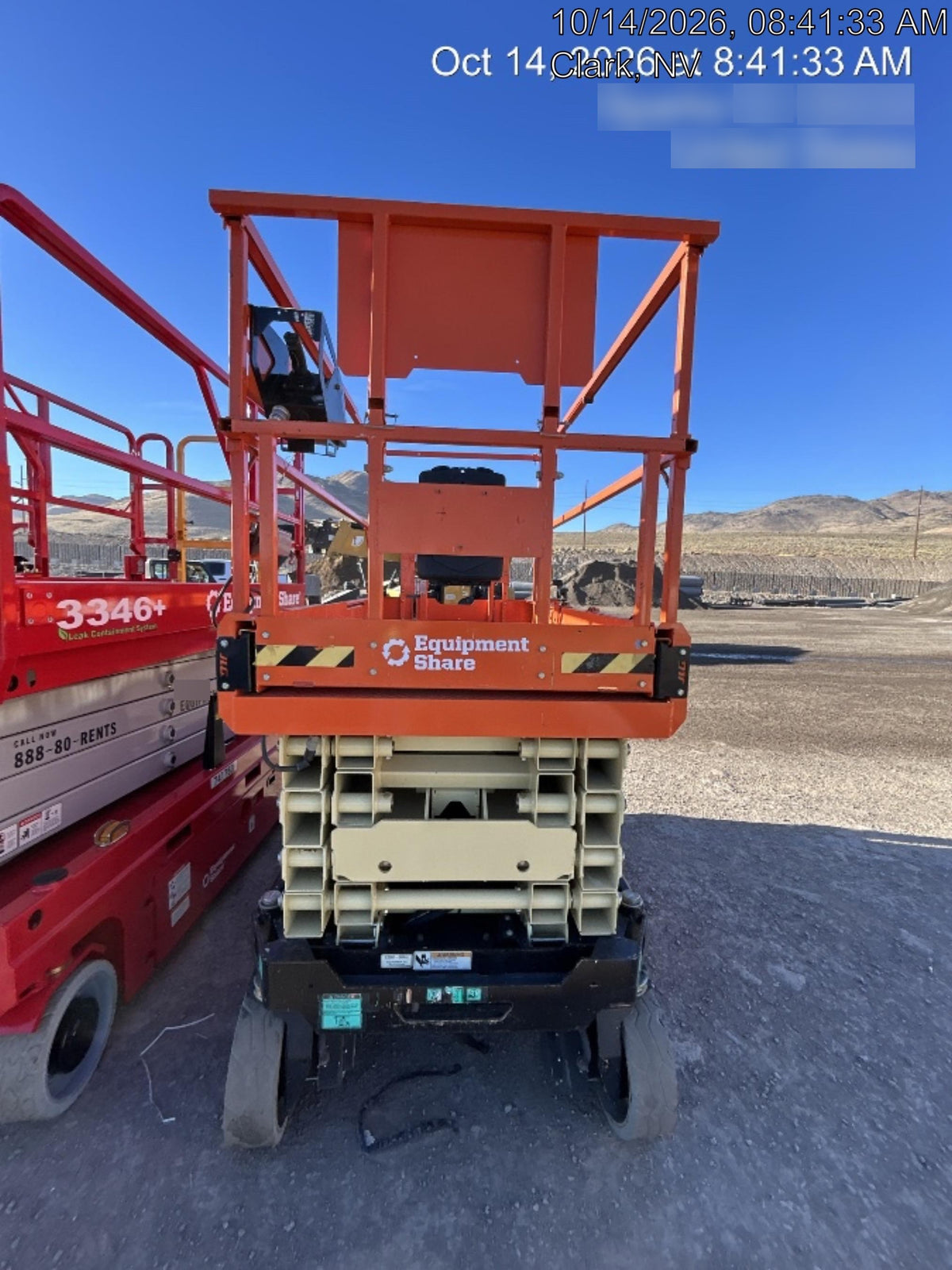 2022 JLG ES3246