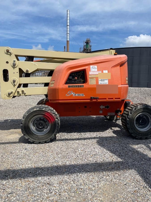 2019 JLG 450AJ