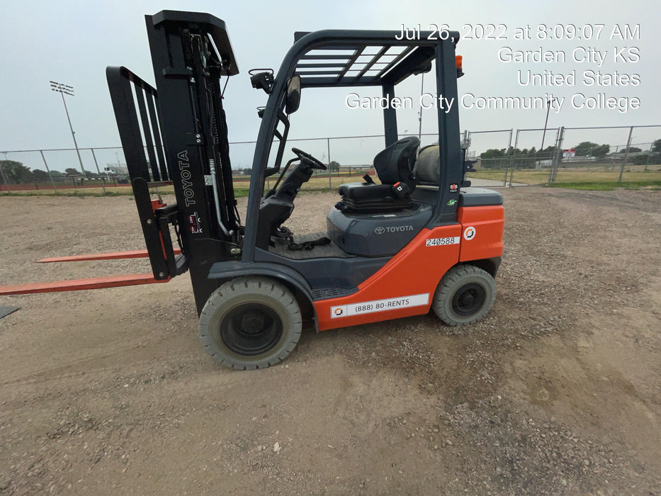 2022 TOYOTA 50-8FGU25