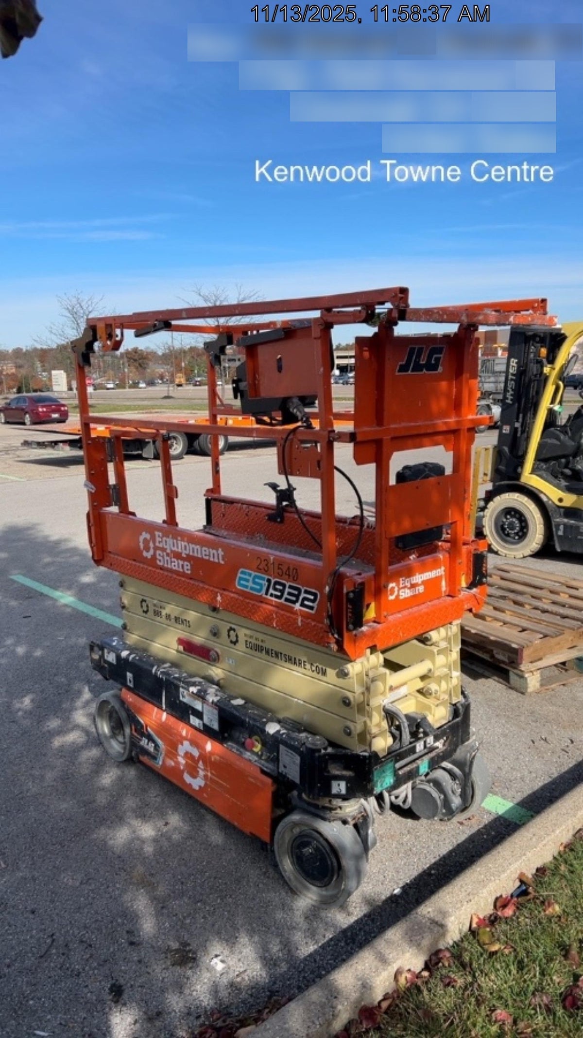 2022 JLG ES1932