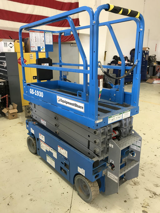 2019 Genie GS-1930 Fixed Rails with Chain Entry