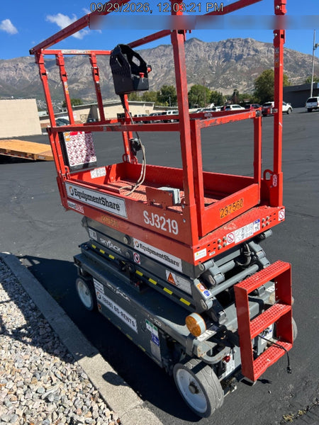 2022 SKYJACK SJ3219