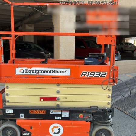 2022 JLG R1932
