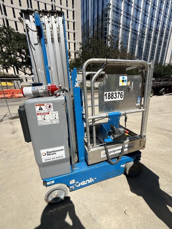 2021 GENIE GR-20
