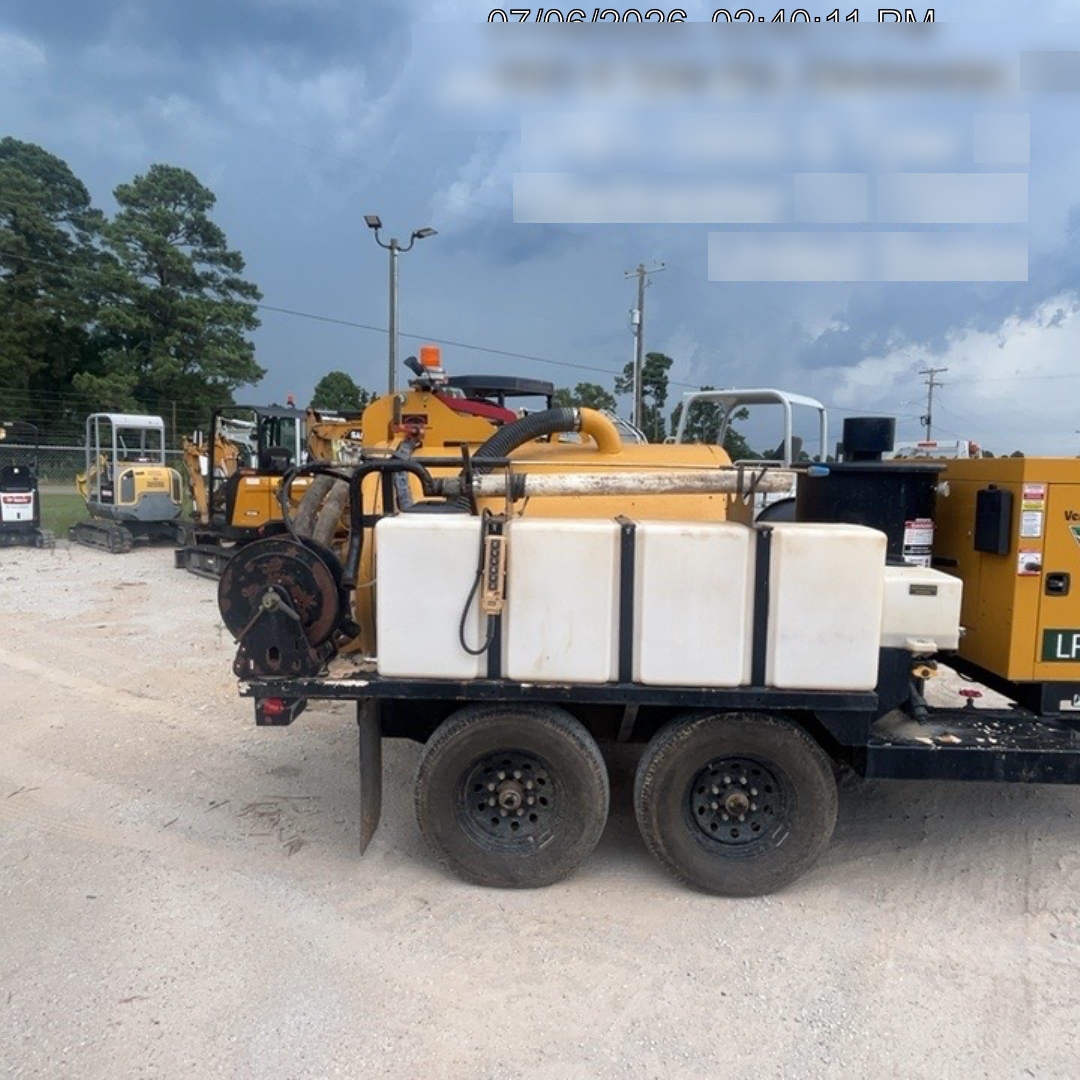 2023 VAC-TRON LP573XDT