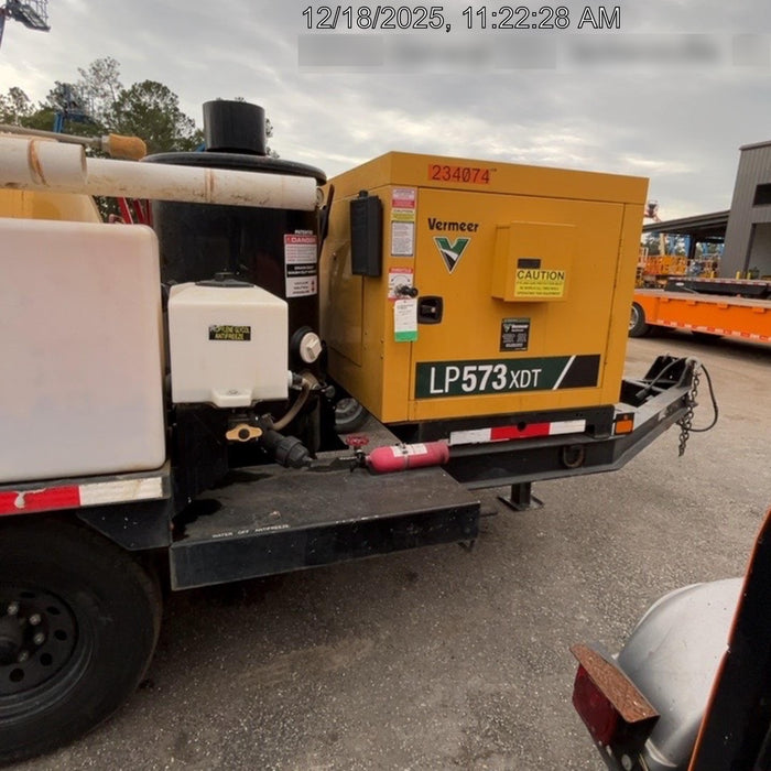 2022 VAC-TRON LP573XDT